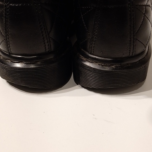 Dr Martens Women's Coralie Black Quilted Leather 8 Eye Lace Up Boots - Picture 9 of 10